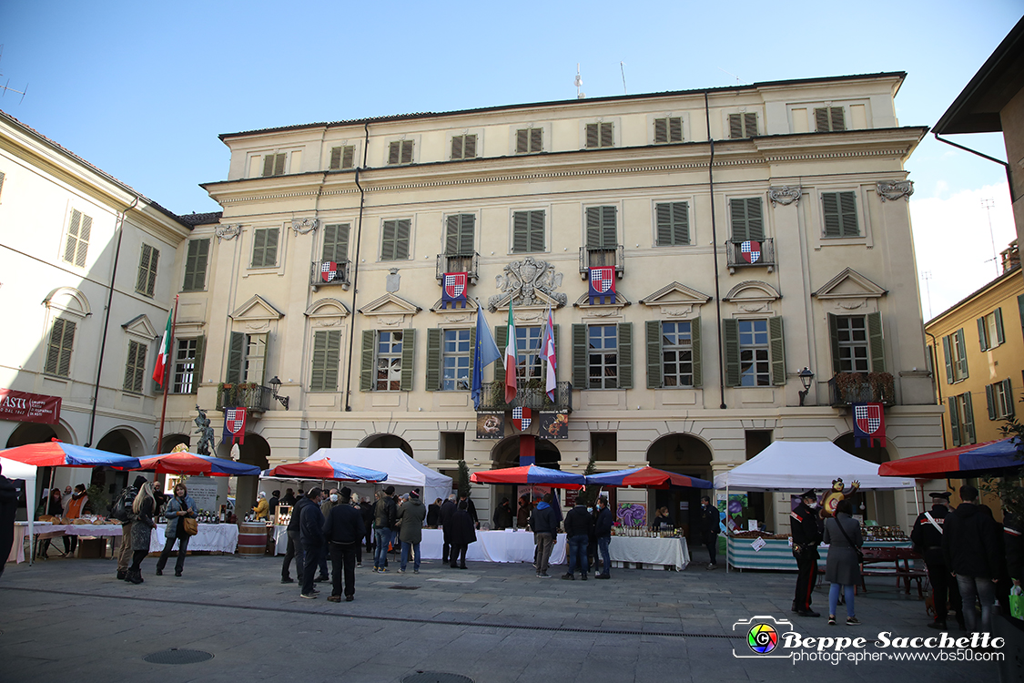 VBS_6204 - 10.ma Fiera Nazionale del Tartufo e Fiera dei Santi.jpg